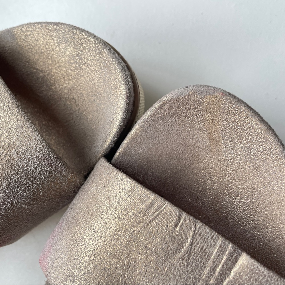 Eileen Fisher Metallic Sport Suede Criss Cross Banded Wedge Platform Sandals 7 - Picture 11 of 13